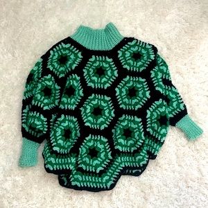 Vintage handmade green knit sweater